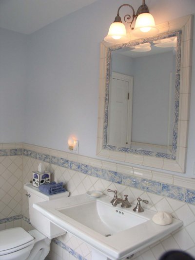 Grapevine Bath